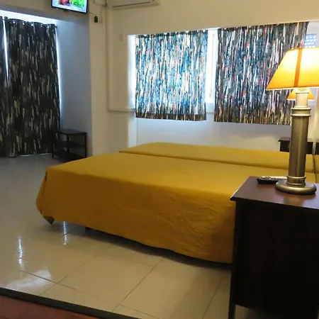 Penzion A Ponte - Saldanha Lisboa