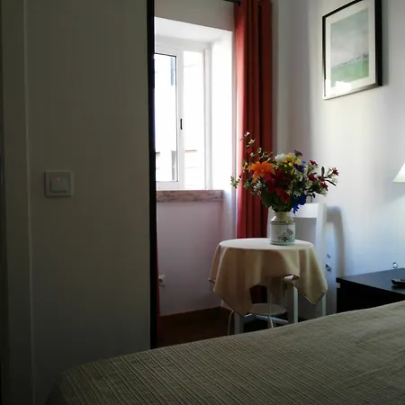 Penzion A Ponte - Saldanha Lisboa