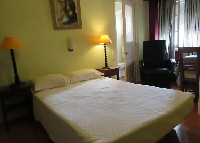 A Ponte - Saldanha Vendégház 3*
