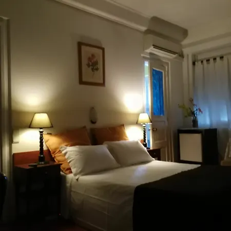 A Ponte - Saldanha Affittacamere Lisbona