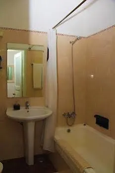 A Ponte - Saldanha 3* Lisbon