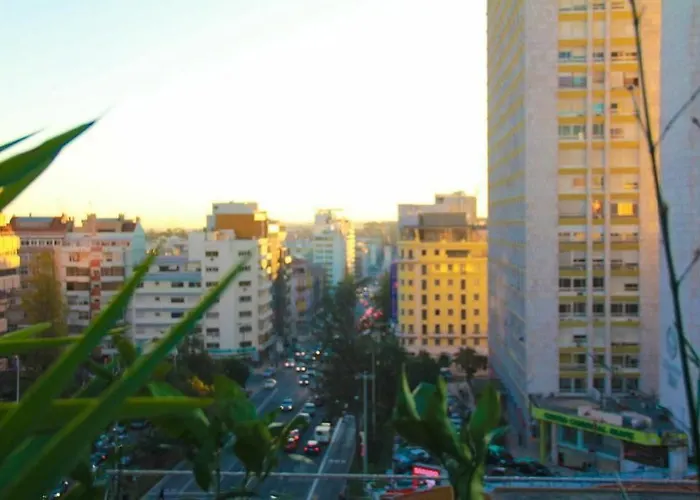A Ponte - Saldanha Lisbon